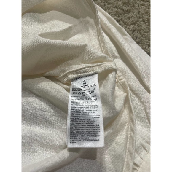 GAP Button Down, NWOT - Picture 7 of 7